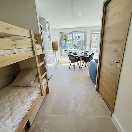 Daire Studio Cabine Renove Au Cap D'Agde, 4 Pers, Proche Plage Et Commerces - Fr-1-249-452 Agde