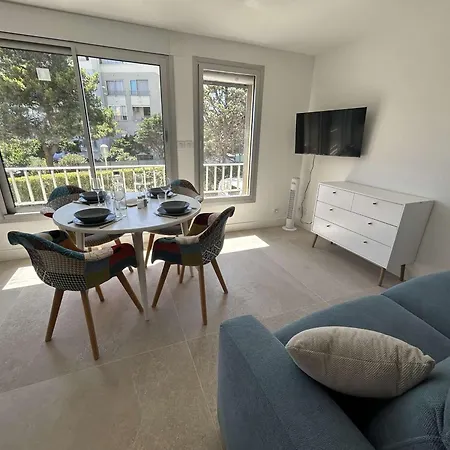 Studio Cabine Renove Au Cap D'Agde, 4 Pers, Proche Plage Et Commerces - Fr-1-249-452 Daire